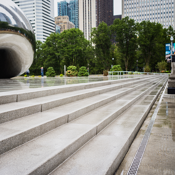 Cloud Gate - Millennium Park - Chicago_IL-v01